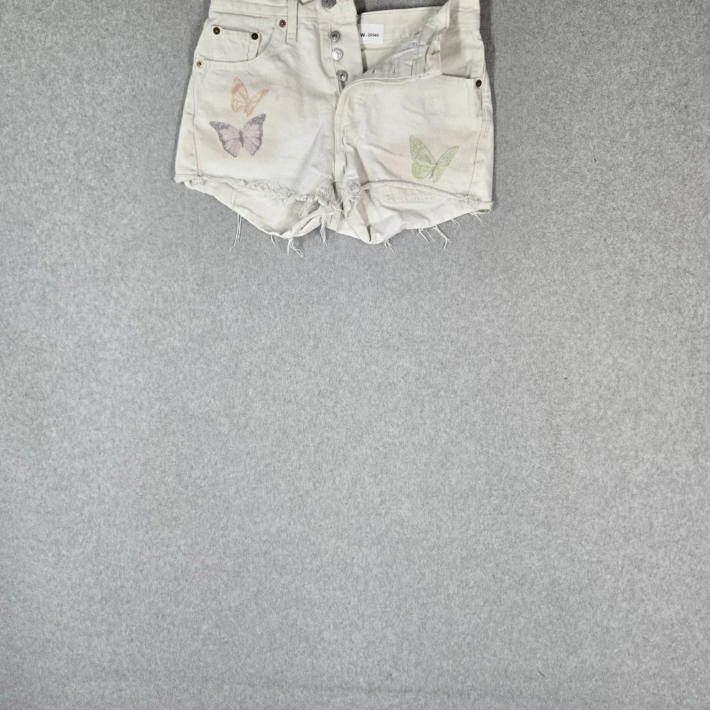 Levi's Women Shorts 26 White Denim Embroidered Shorts Graphic Cut Off
